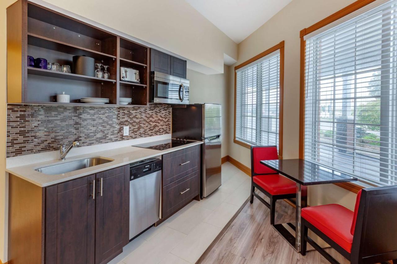Surestay Plus Hotel By Best Western Kincardine Extérieur photo