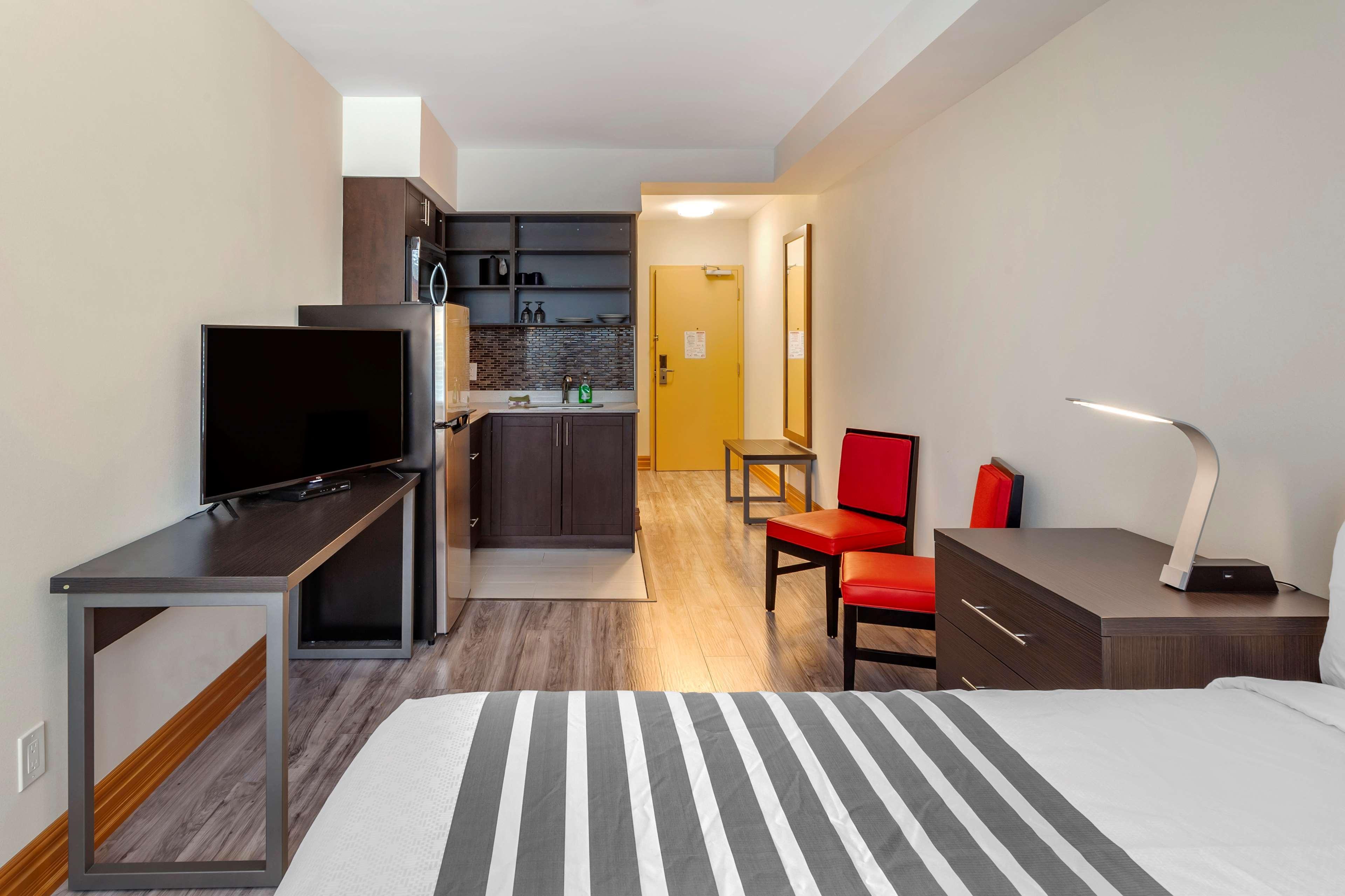 Surestay Plus Hotel By Best Western Kincardine Extérieur photo