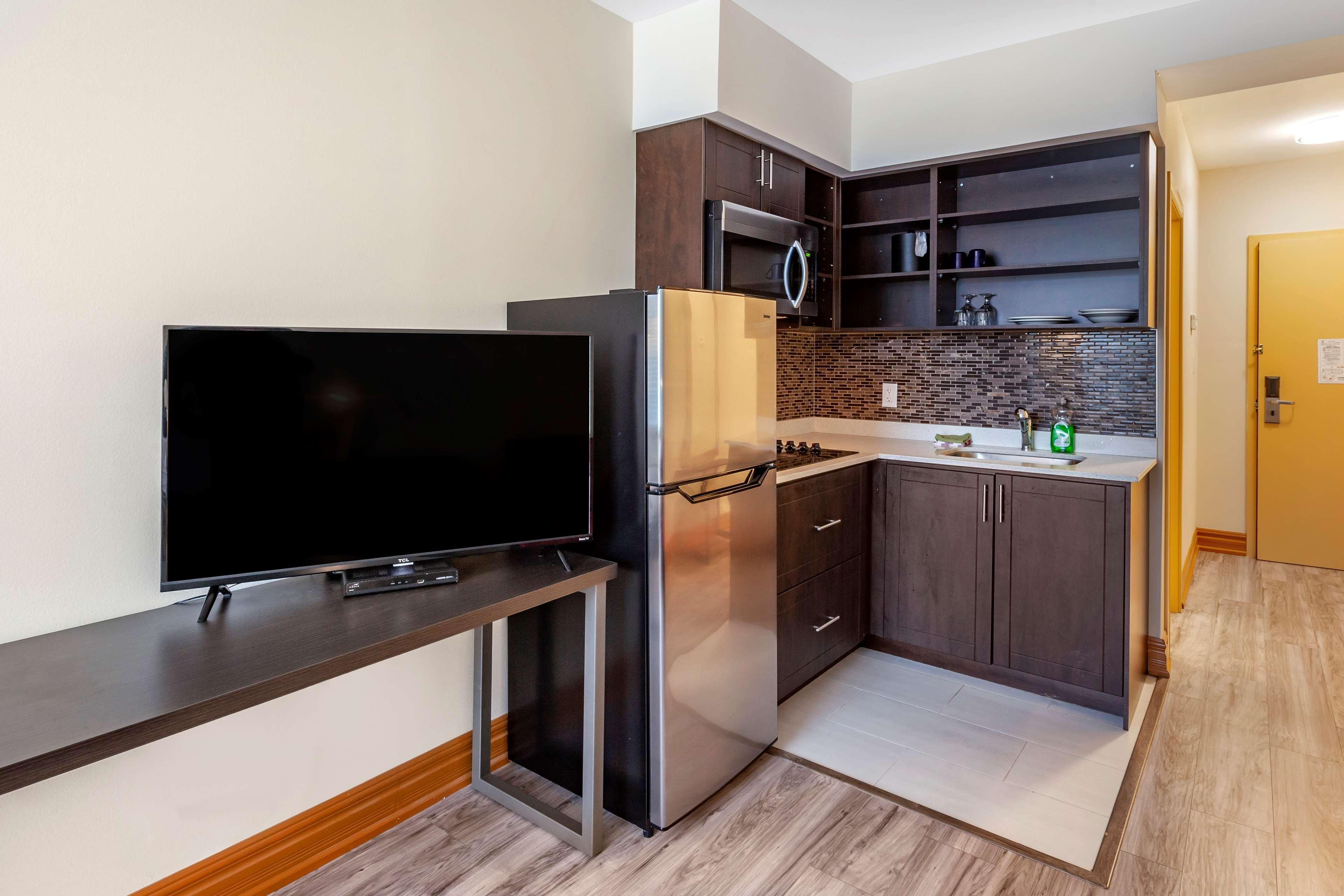 Surestay Plus Hotel By Best Western Kincardine Extérieur photo