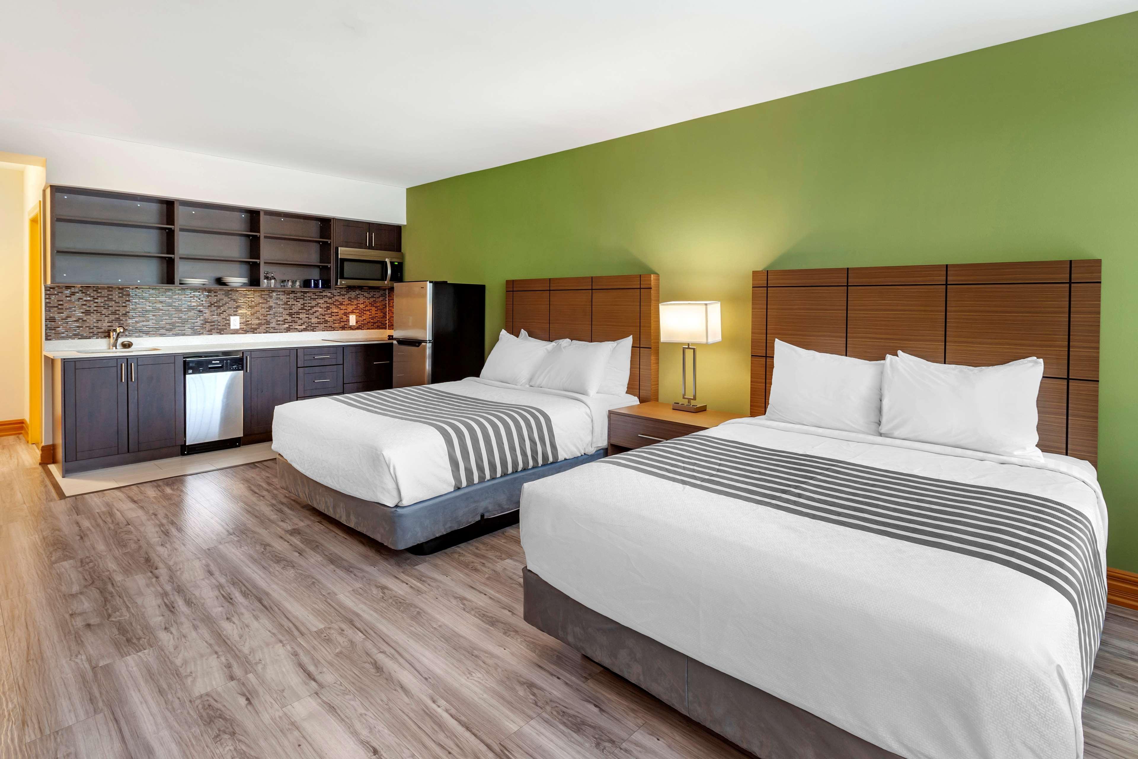 Surestay Plus Hotel By Best Western Kincardine Extérieur photo