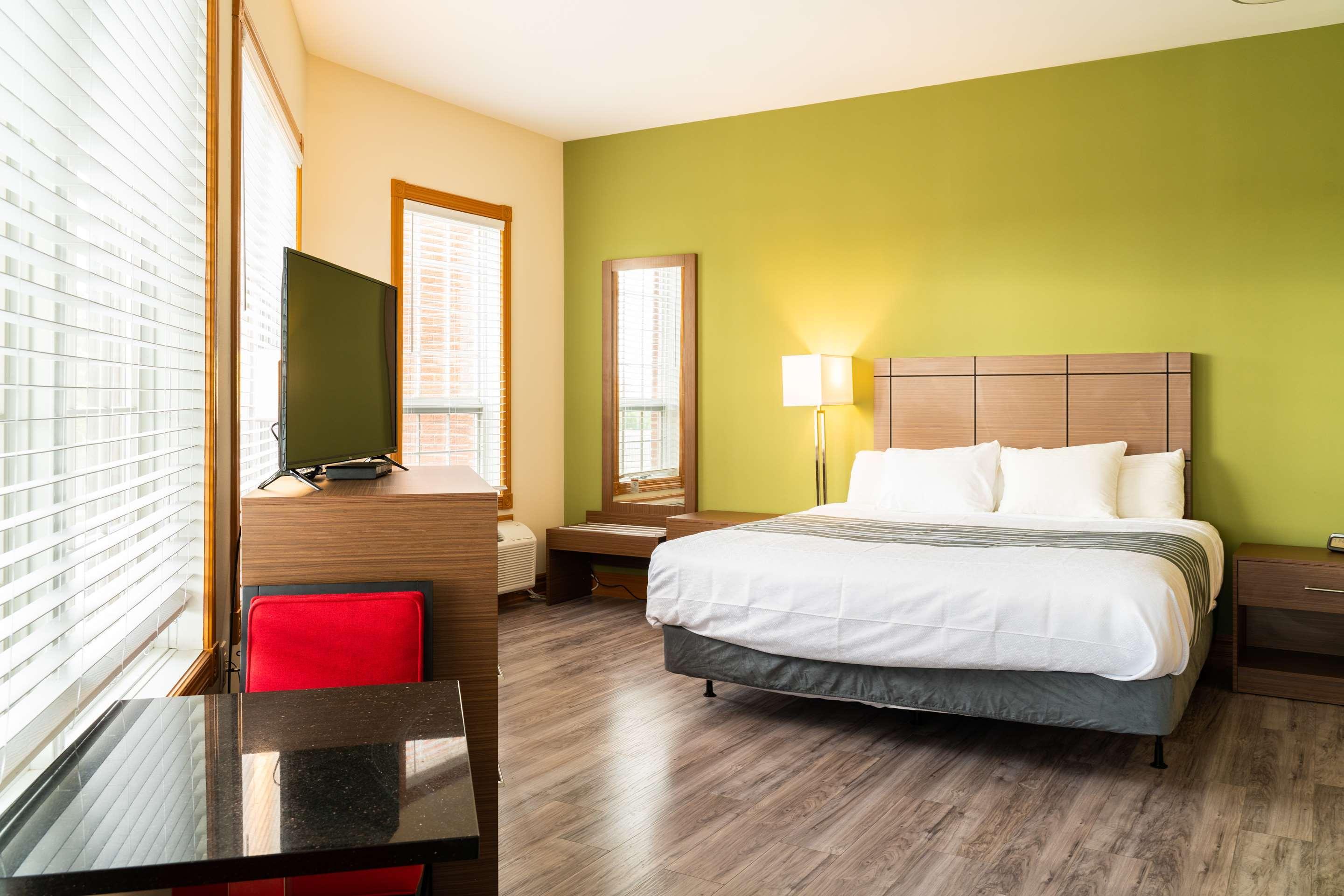 Surestay Plus Hotel By Best Western Kincardine Extérieur photo