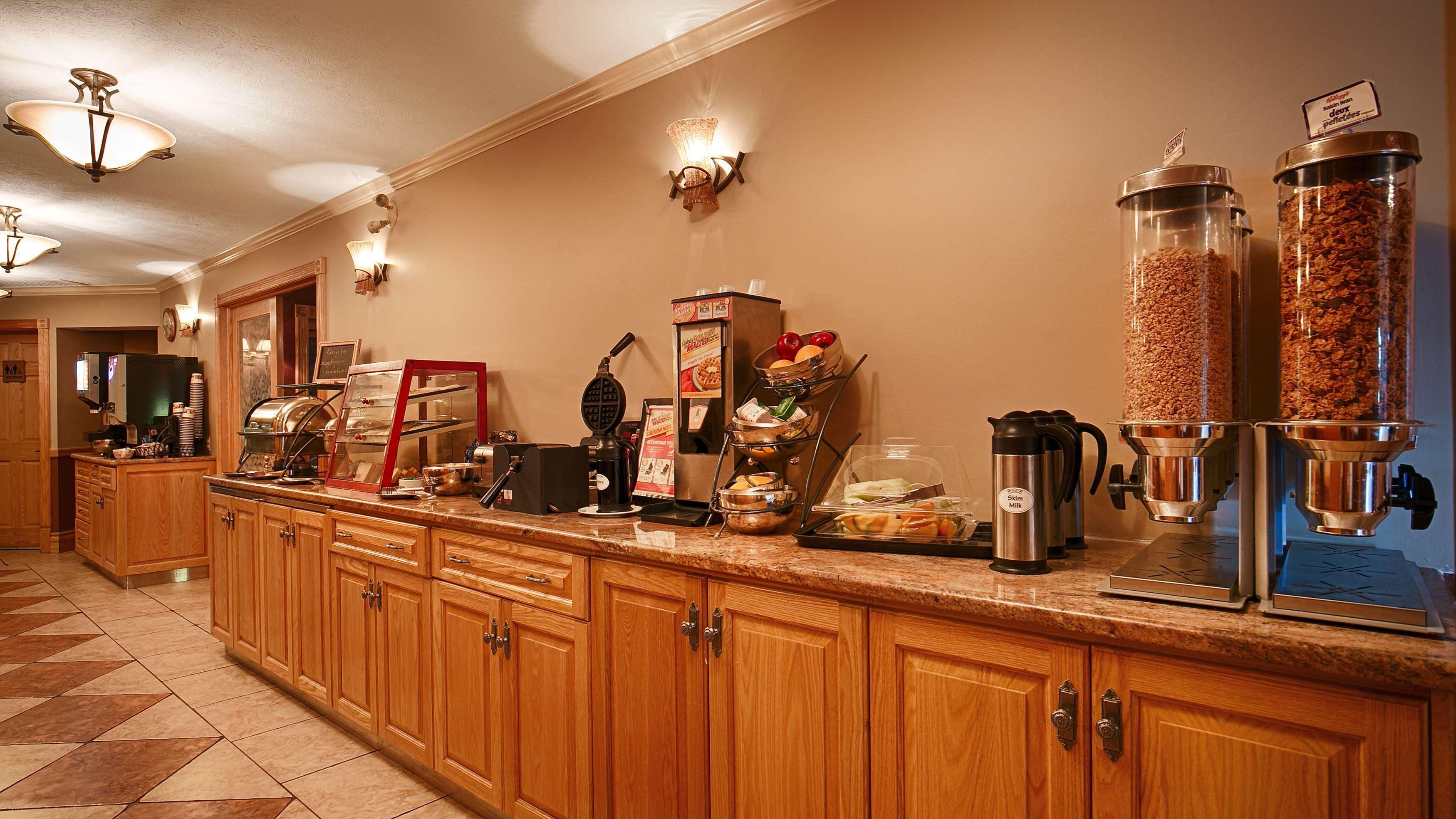 Surestay Plus Hotel By Best Western Kincardine Extérieur photo