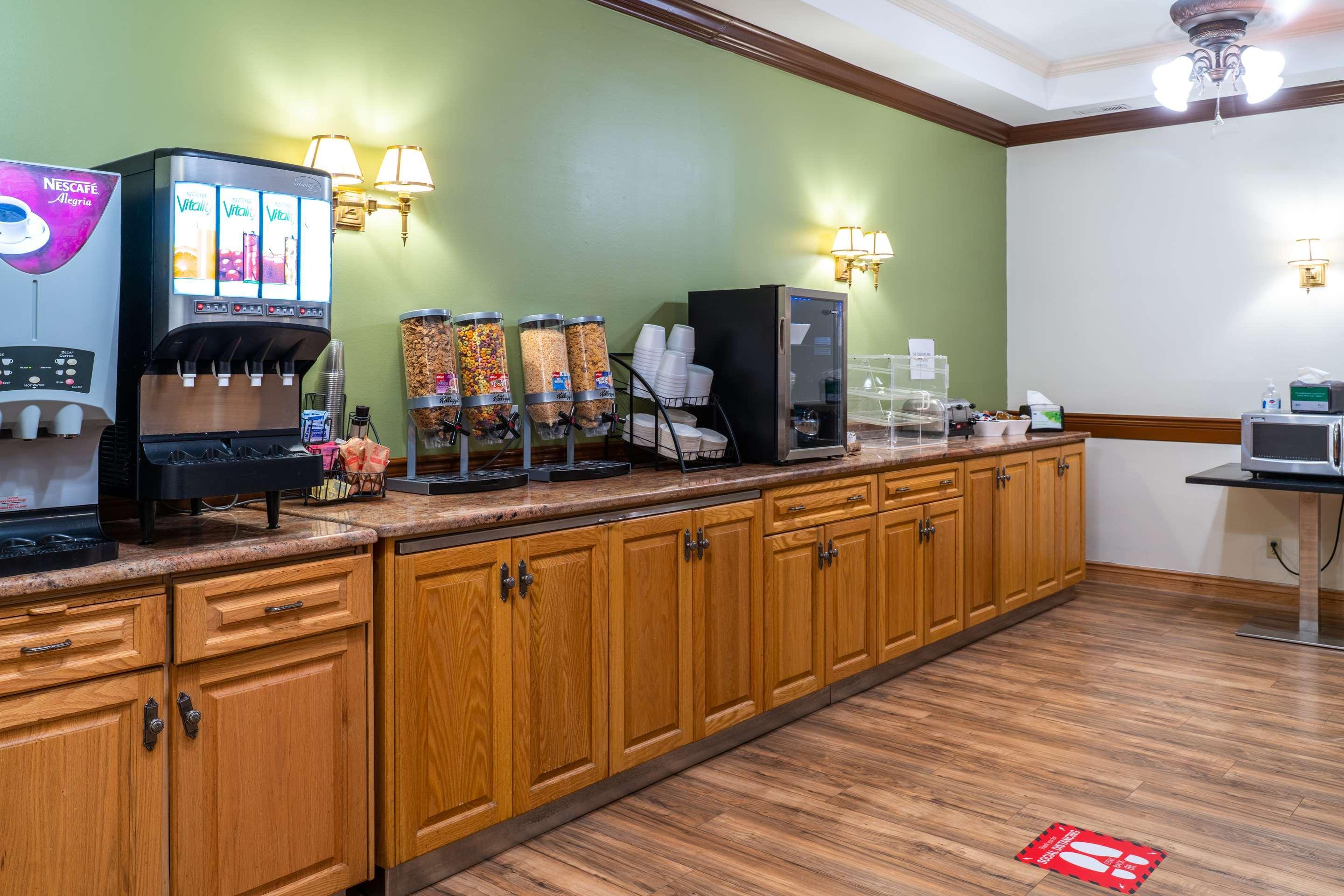 Surestay Plus Hotel By Best Western Kincardine Extérieur photo