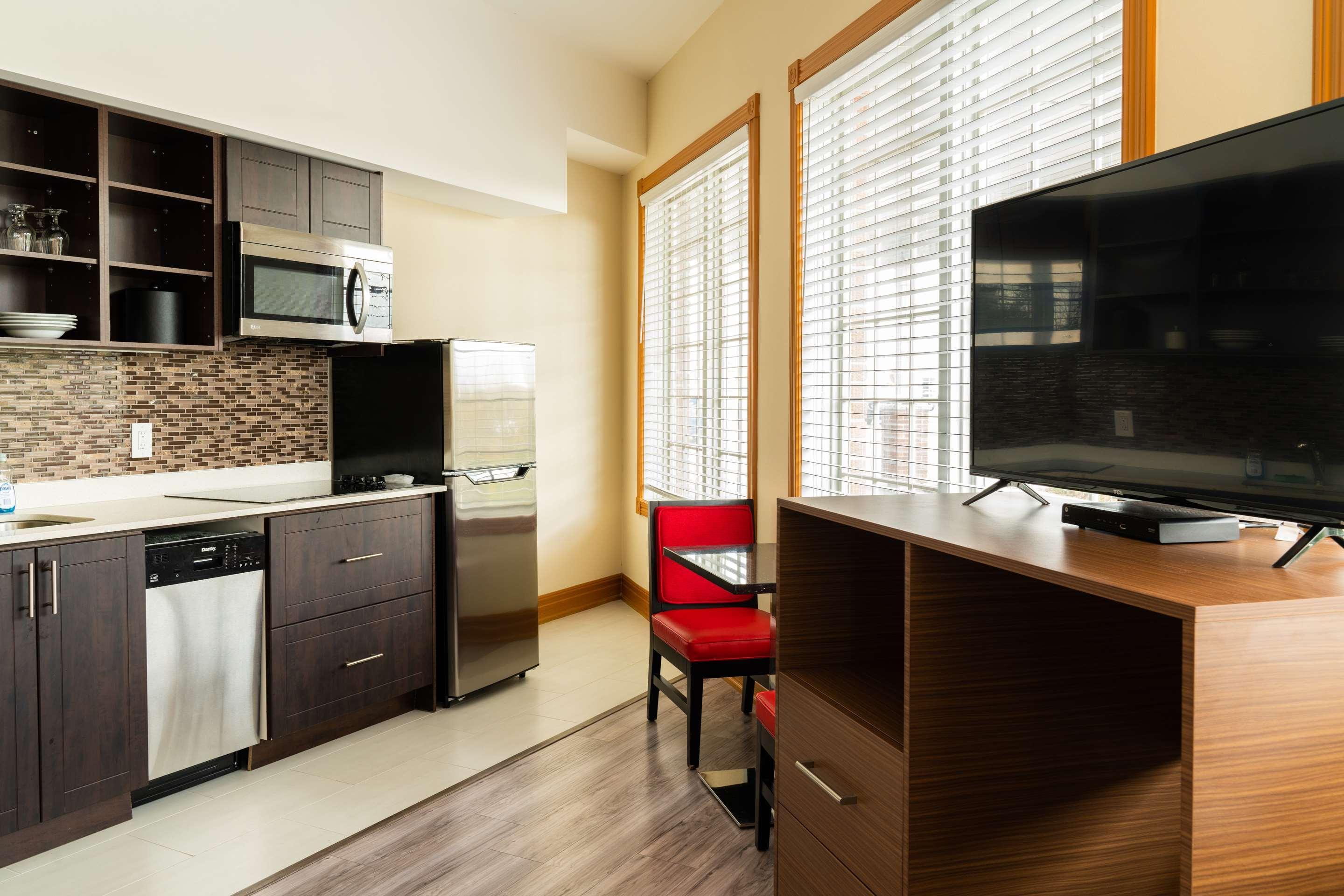 Surestay Plus Hotel By Best Western Kincardine Extérieur photo